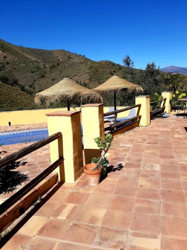 Los Montes Traditional Casa with private pool