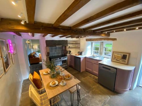 Jacks Cottage, Curbar in Curbar