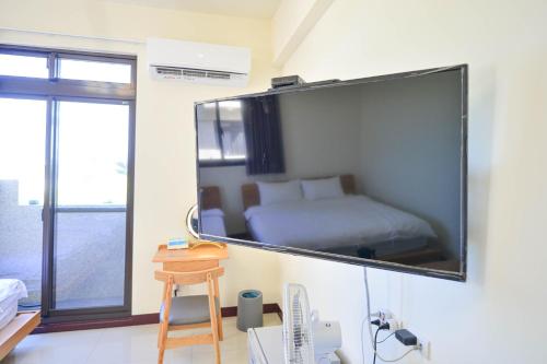 尼莫日記民宿 near Lintou Park