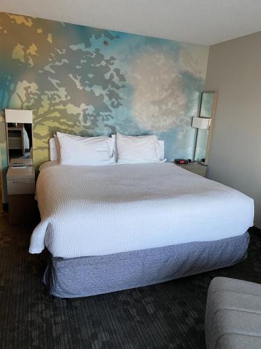 King Room with Sofa Bed