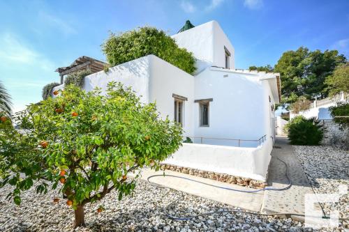 Villa image 4
