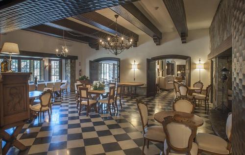 餐廳, La Baguala in 埃爾帕索德拉競技場