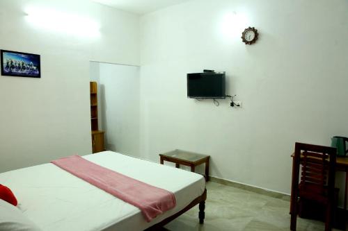 THEKKADY HOMES — Main Photo