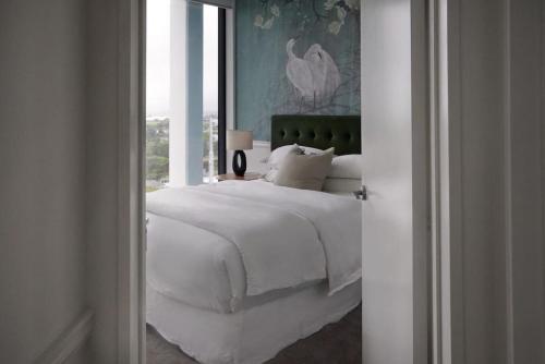 Cloud Loft Residence with 180 Degrees Views