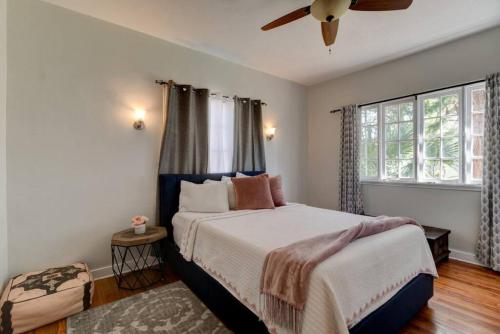 Spanish Beach Bungalow MainHouse in Daytona Beach, USA