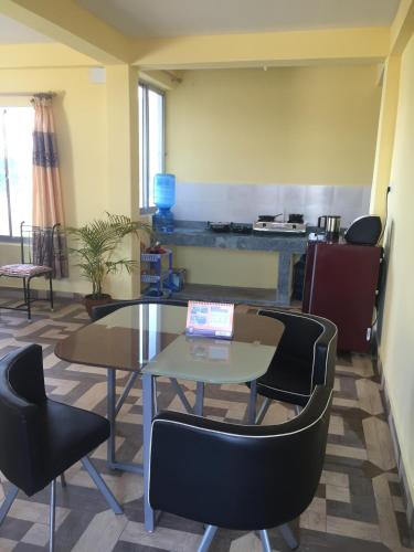 Apartment with Balcony image 2