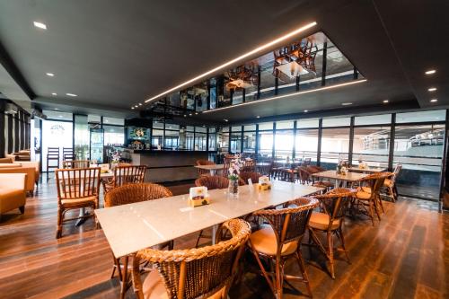 Restaurant, Garden Hotel in Campina Grande