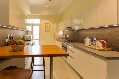 Niwahas Apartment Borella - image 12