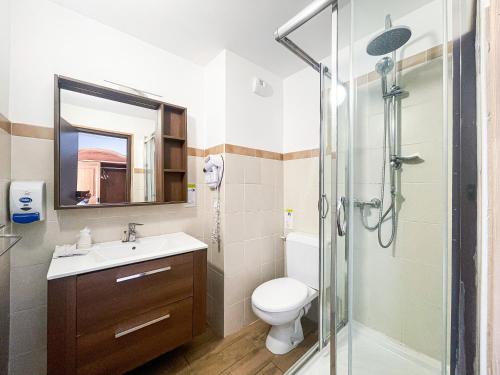 Chambre double avec 1 ou 2 lits, vue sur la montagne