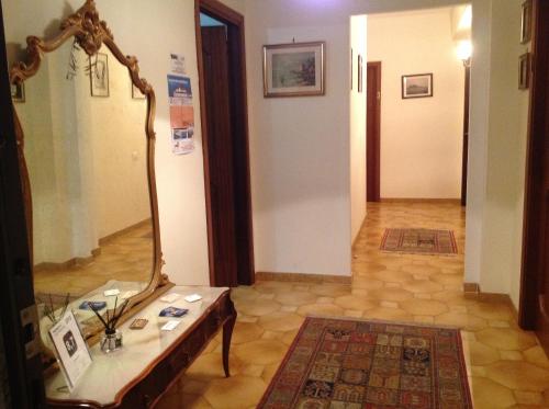 บริการและสิ่งอำนวยความสะดวก, เบดแอนด์เบรคฟัส 2 คาวาลิเร (Bed and Breakfast Il Cavaliere) in ตราปานี