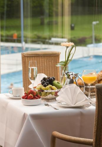 Vital Hotel Westfalen Therme Wellness Resort & SPA 1.1km von Bad Lippspringe entfernt