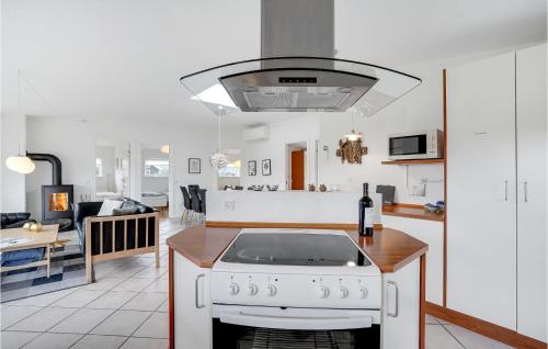 kuhinja, Holiday Home Tranebærvej Denm in Hemmet