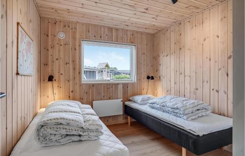 Awesome Home In Glesborg With Sauna