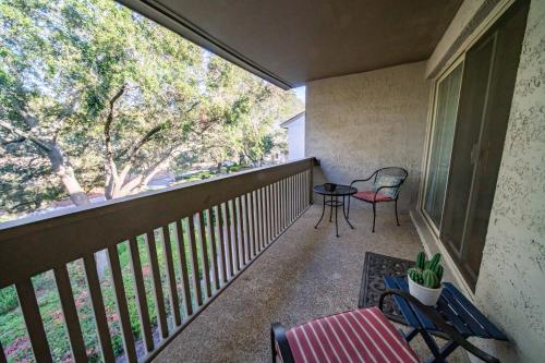 New Finishing Touches Added ! Walk to The Salty Dog South Beach Sleeps 4 Sea Pines New Finishing Touches Added ! Walk to The Salty Dog South Beach Sleeps 4 Sea Pines