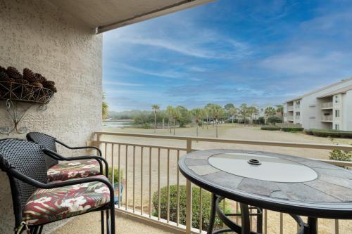 1737 Bluff Villas Renovated Tommy Bahama Villa Water Views Sleeps 6 Sea Pines 1737 Bluff Villas Renovated Tommy Bahama Villa Water Views Sleeps 6 Sea Pines