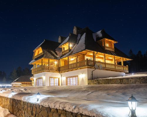 Апарт-Готель "Панщина" in สลาฟสเก