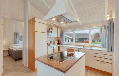 virtuve, Strandblick 8 in Brodersby