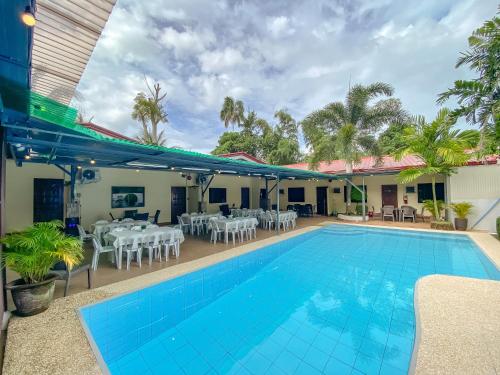 Entra Tourist Inn