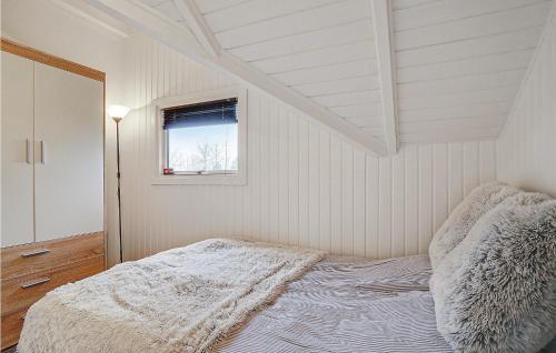 2 Bedroom Stunning Home In Karrebksminde