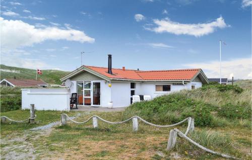 Cozy Home In Hvide Sande With Kitchen