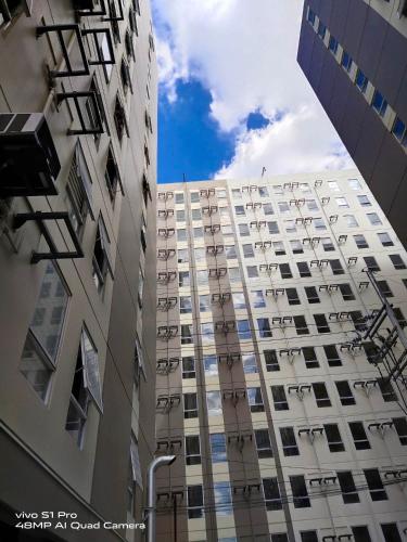 LJ's Place Staycation