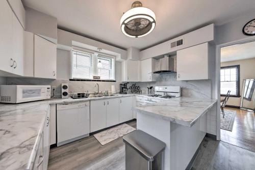 St Louis Vacation Rental 4 Mi to Airport! in Woodson Terrace, USA