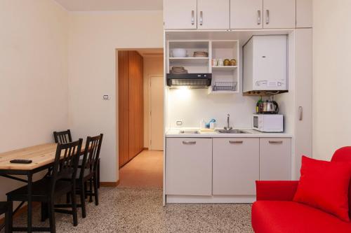 Casa Del Melograno near Ca' Pesaro Galleria Internazionale d'Arte Moderna