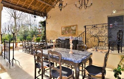 Hotelli välisilme, Nice Home In Vallabregues in Vallabregues