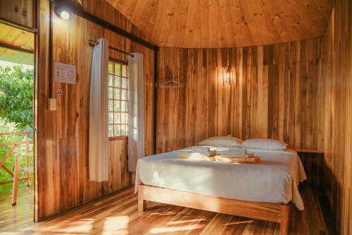 Phu Quoc Valley Sen Bungalow in Phu Quoc Island