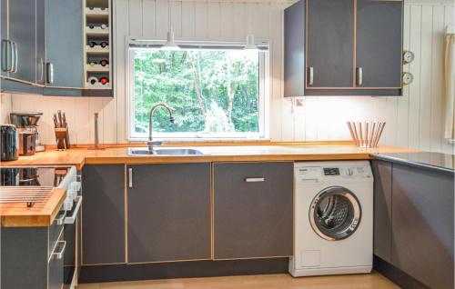 Beautiful Home In Gilleleje With Kitchen