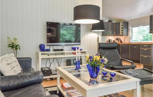 Beautiful Home In Gilleleje With Kitchen