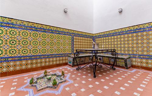 Amazing Apartment In Sevilla With Wifi, Seville (photo 7)