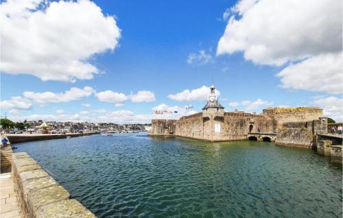 Beautiful Home In Concarneau With Wifi