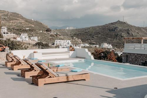 Swimming pool, Villa of Roses Naxos - Villa with pool in Agkidia