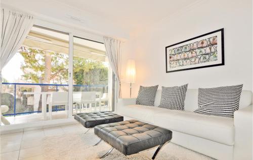 Apartment Avenue de Madrid - main image