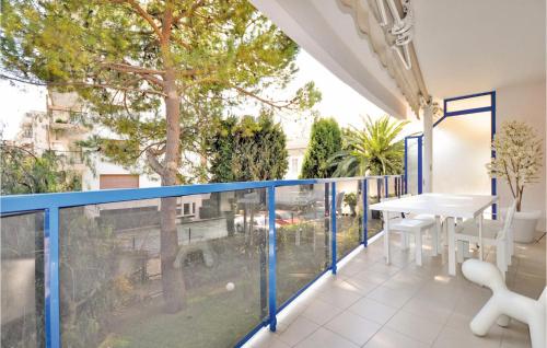 Apartment Avenue de Madrid - image 11
