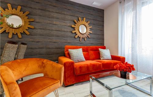 1 Bedroom Stunning Apartment In Sevilla, Seville (photo 3)