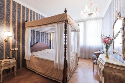 Palazzo Cendon Piano Antico - image 14