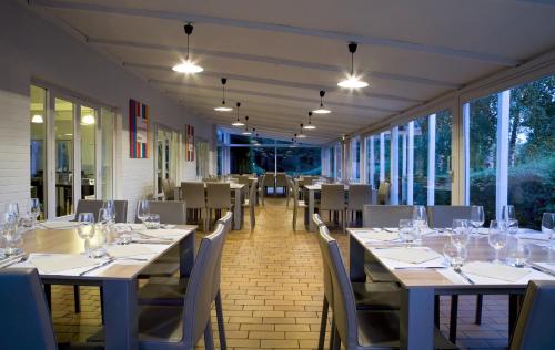 Ресторан, Hotel Kyriad Lille Est Villeneuve d'Ascq in Villeneuve-d'Ascq