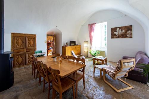 Iekārtas, Gites Provence et Nature - Ambiance familiale et conviviale en Luberon in Cabrieres-d'Avignon