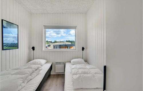 4 Bedroom Stunning Home In Lgstrup