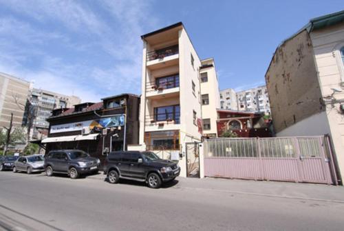 Ave Hotel Victoriei 4