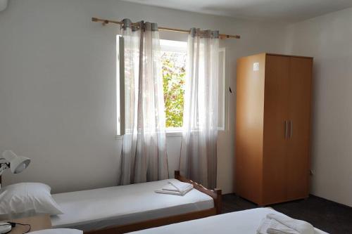 Apartment in nature, Bijela (photo 5)