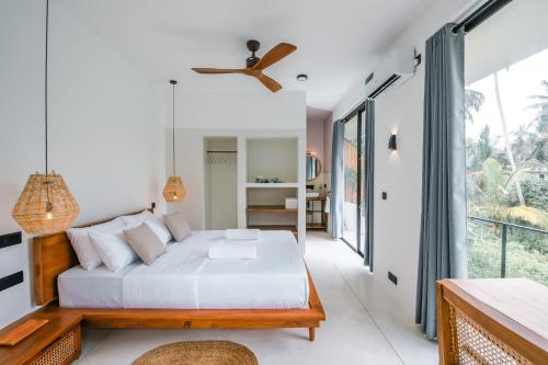 Three-Bedroom Villa sunrise image 10