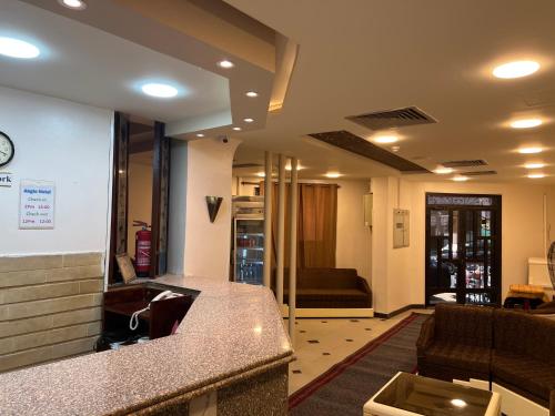 Anglo Hotel - image 12