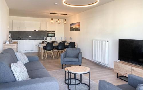Awesome Apartment In Blankenberge With Outdoor Swimming Pool, 2 Bedrooms And Heated Swimming Pool photo 2