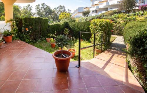 Two-Bedroom Apartment in Mijas - image 12