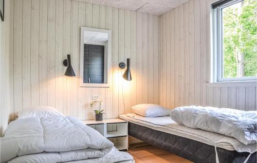 8 Bedroom Lovely Home In Frederiksvrk