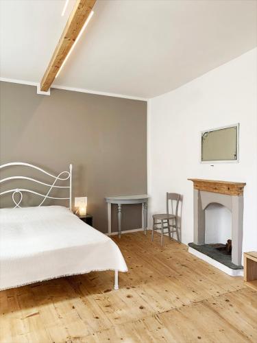 Antica Torre Room Type - One-Bedroom Apartment with View