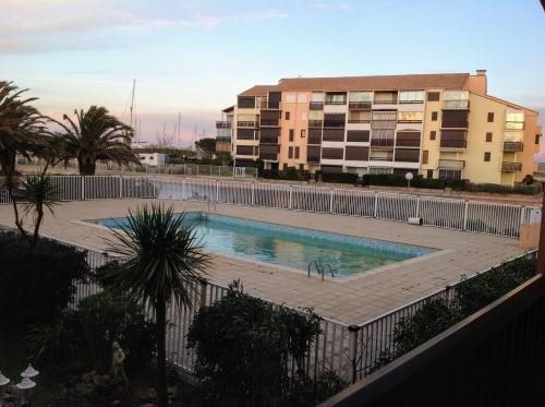 Appartement-Marina climatisé 4 couchages avec Piscine - Location saisonnière - Saint-Cyprien